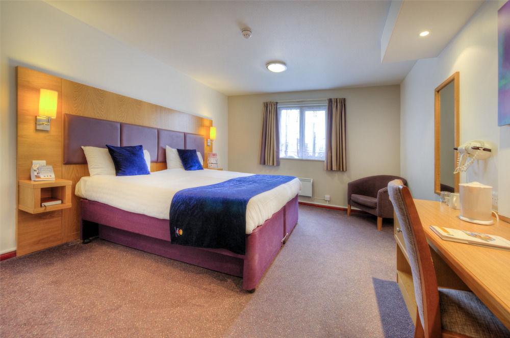 Comfort Inn Manchester North Middleton Kültér fotó