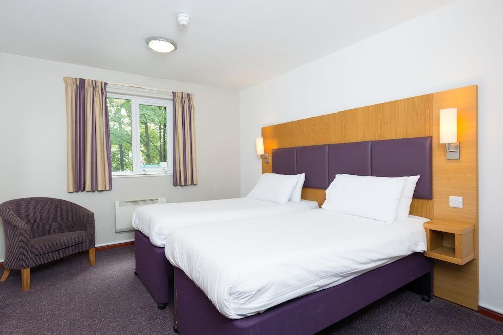 Comfort Inn Manchester North Middleton Kültér fotó