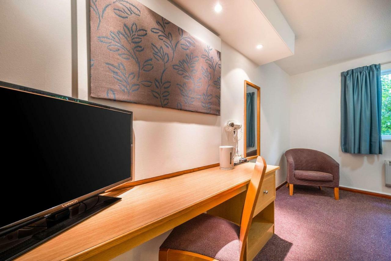 Comfort Inn Manchester North Middleton Kültér fotó